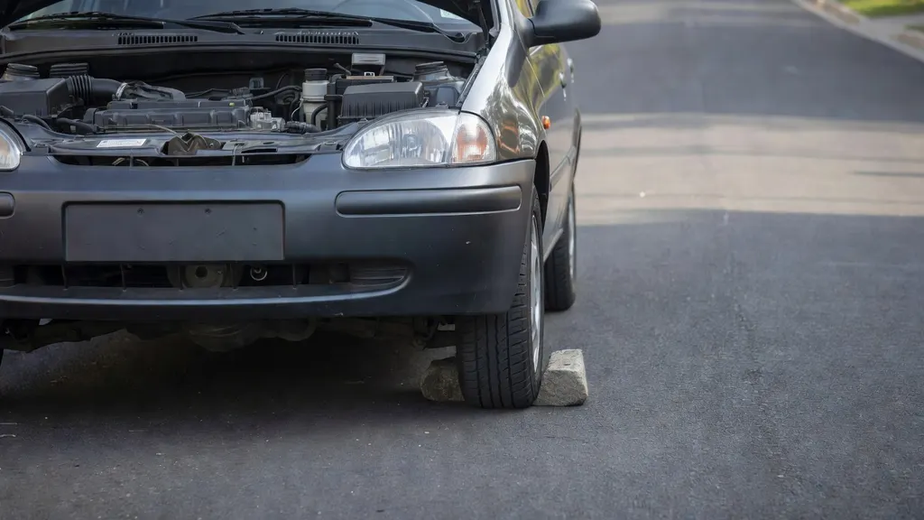 Jak Odpalić Auto Na Pych – Zasady i Kiedy To Działa